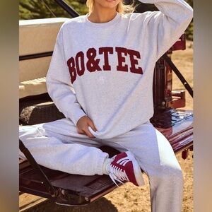Bo Tee Oversized crew neck sweatshirt